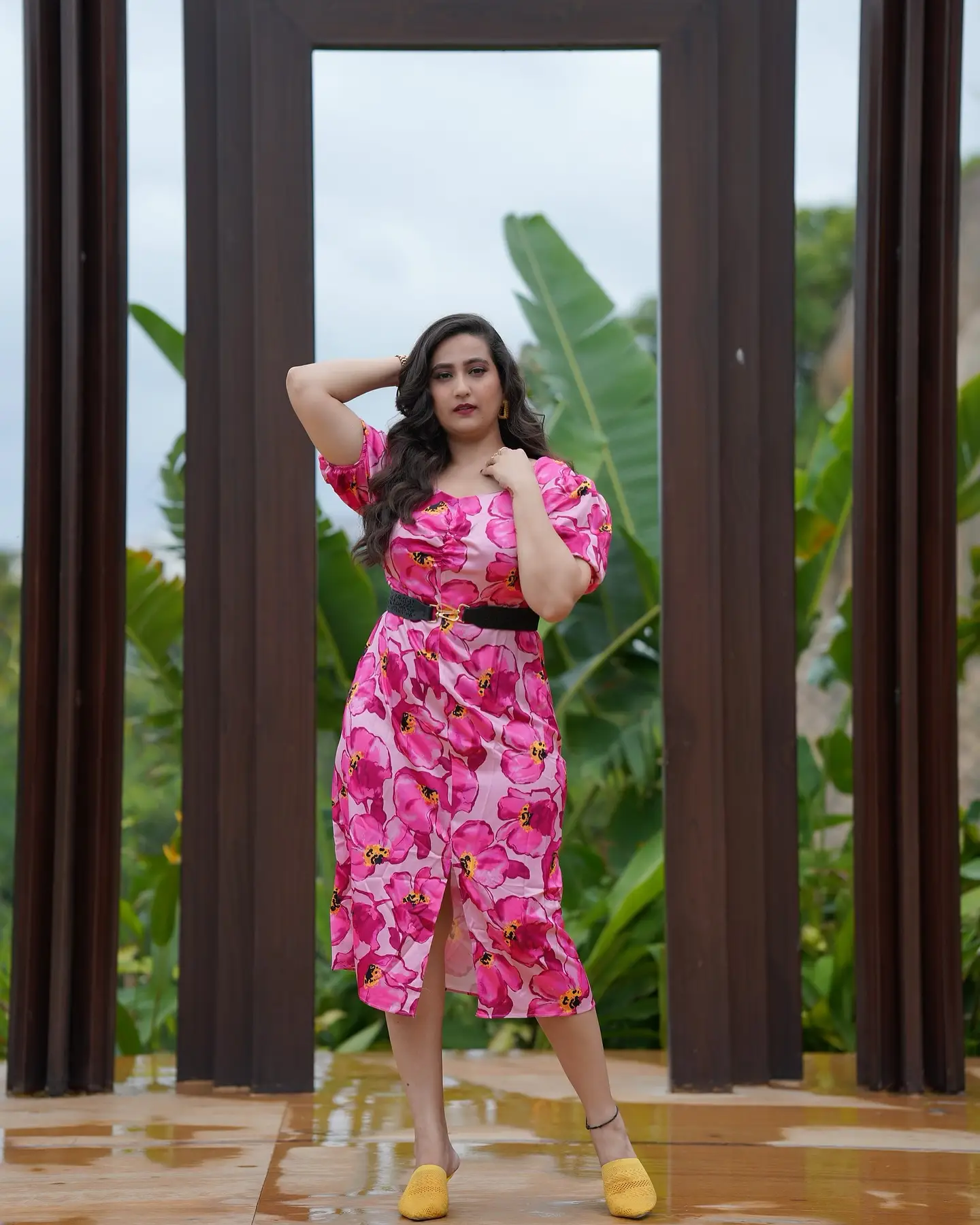 South Indian TV Actress Rampalli Manjusha In Pink Gown